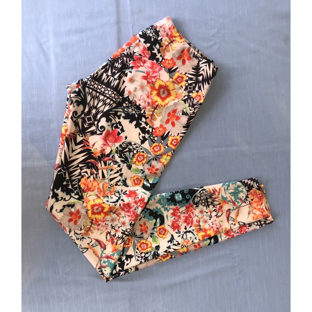 Onzie Yoga pants